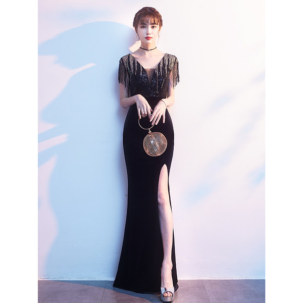 ชุดราตรี ชุดราตรีสวยหรู แบบ ทันสมัย Evening dress