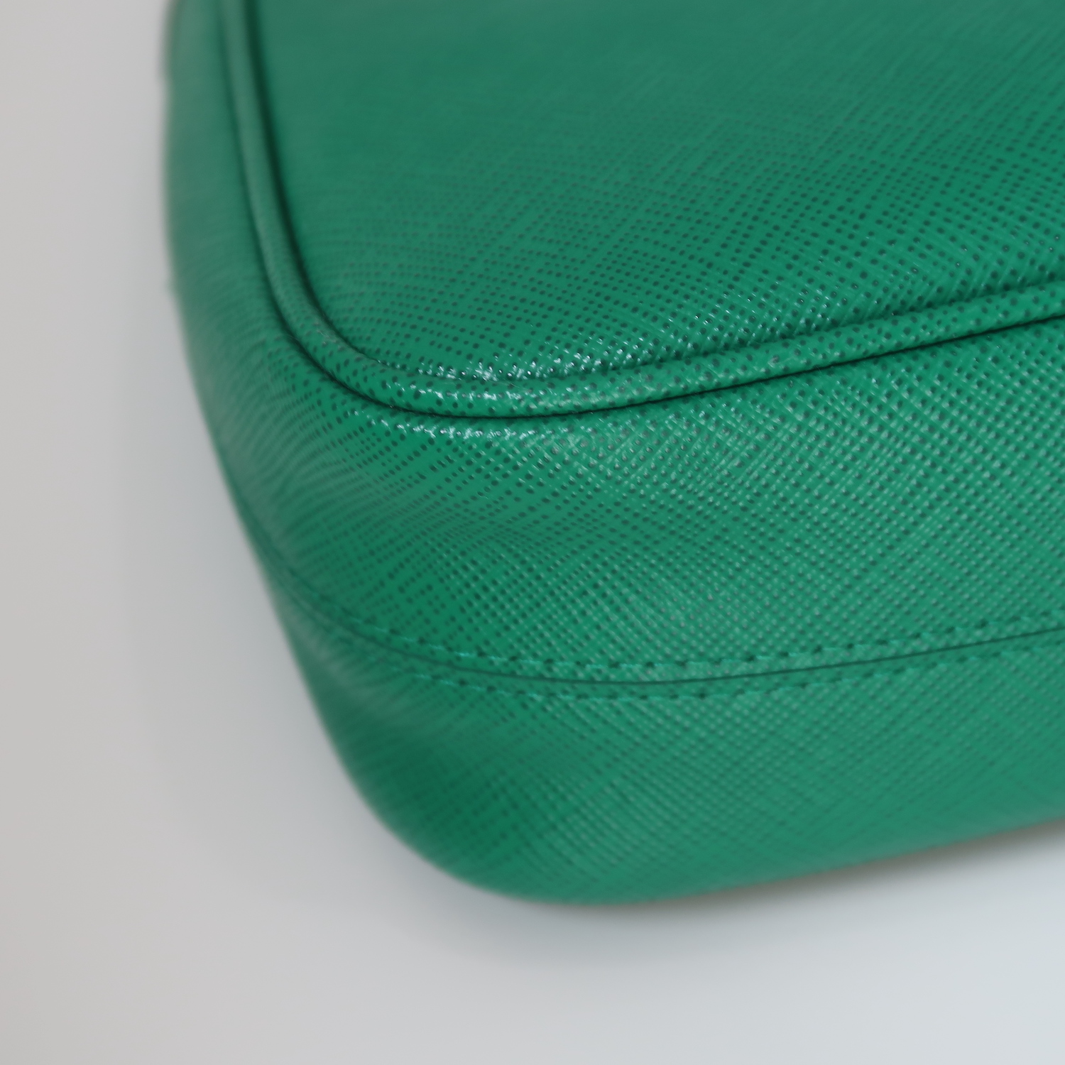 Prada Mango Green Saffiano Re-Edition Mini Hobo 1BC204 (2022)