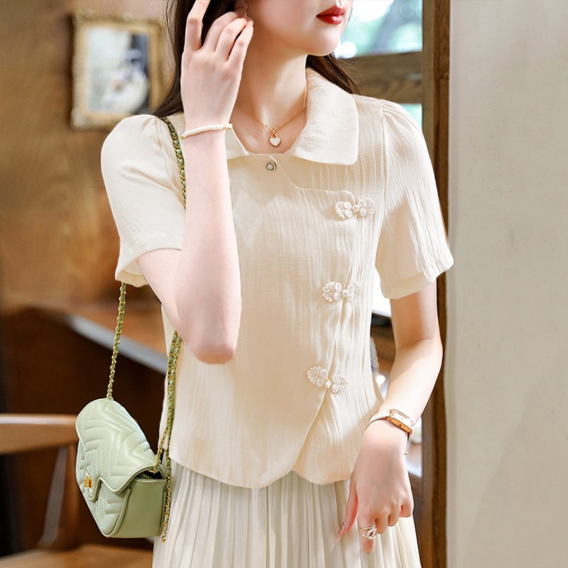 เสื้อเชิ้ตผู้หญิงแขนยาว เสื้อเชิ้ตผู้หญิงใส่ทํางาน 390 บาทต่อชิ้น ฟรีค่าจัดส่ง