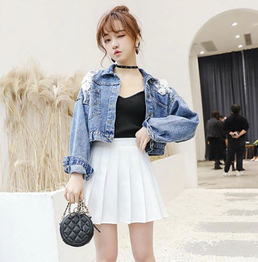 เสื้อแจ็คเก็ตยีนส์ เสื้อยีนส์แขนยาว แต่งดอกไม้ สีขาว ด้านหลัง jacket ยีนส์ วัยรุ่น งานแฟชั่น ดีไซน์ ใส่เที่ยว แบบน่ารัก 453032