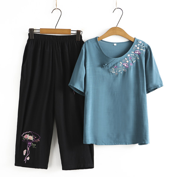 เสื้อลินินสไตล์ผู้ใหญ่ เสื้อคุณแม่ เสื้อผู้ใหญ่ แบรนด์ LININ