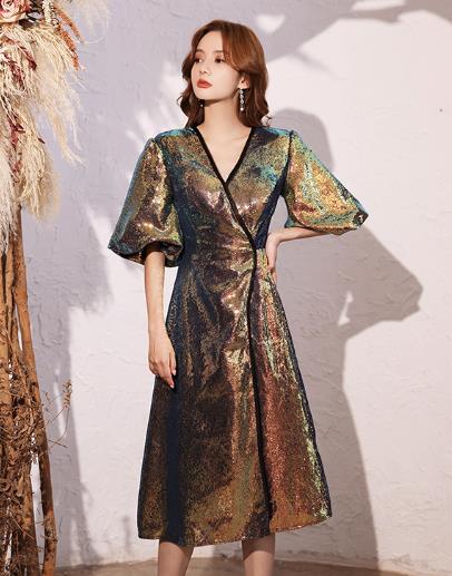 ชุดราตรี ชุดราตรีสวยหรู แบบ ทันสมัย Evening dress