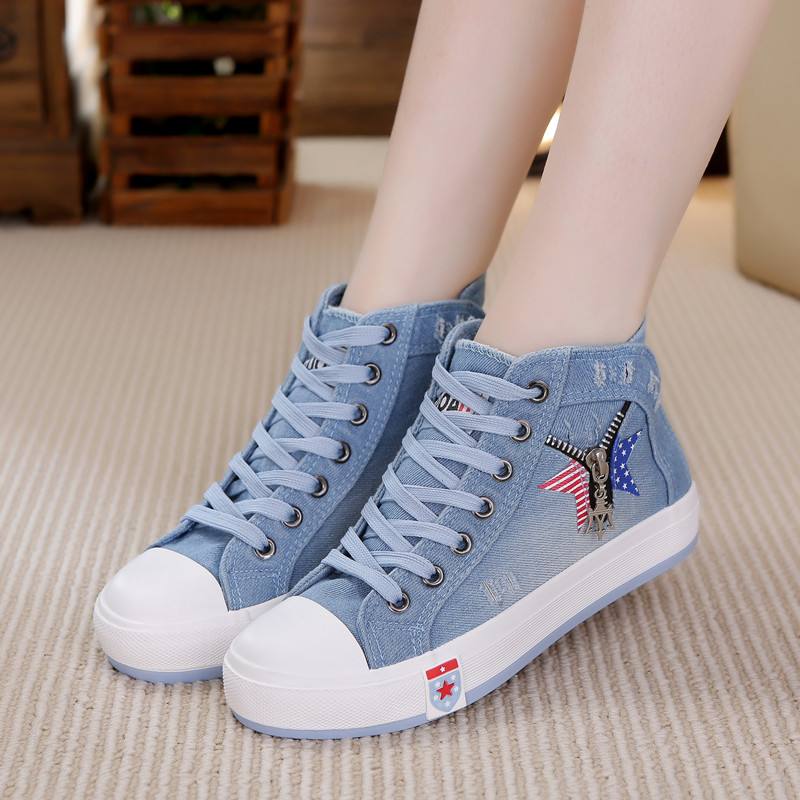 รองเท้าผ้าใบผู้หญิง รองเท้าผ้าใบแฟชั่น ผ้าใบแบบผูกเชือก มีไซส์ 35 36 37 38 39