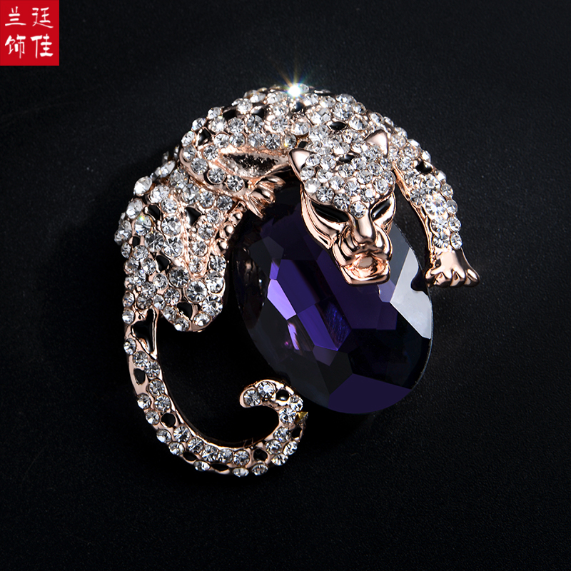 เข็มกลัด เข็มกลัดสวยๆ เข็มกลัดติดเสื้อ Brooch
