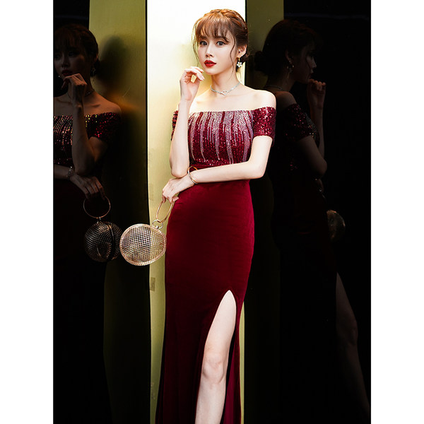 ชุดราตรี ชุดราตรีสวยหรู แบบ ทันสมัย Evening dress