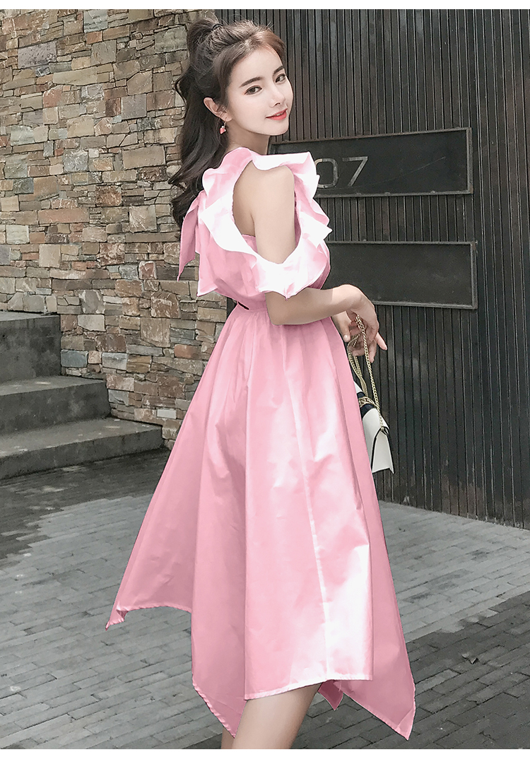 Dress4658 Maxi Dress เดรสยาวแขนระบายผูกโบว์หลัง เอวยางยืด ผ้าโพลีเกรดพรีเมียมเนื้อดีหนามีน้ำหนักทิ้งตัว งานสวยดีเทลดีงาม โทนสีพาสเทลสวยหวานละมุน ใส่เที่ยวใส่ชิลด์ ชุดเดียวเอาอยู่ มี 2 สี ฟ้า, ชมพู