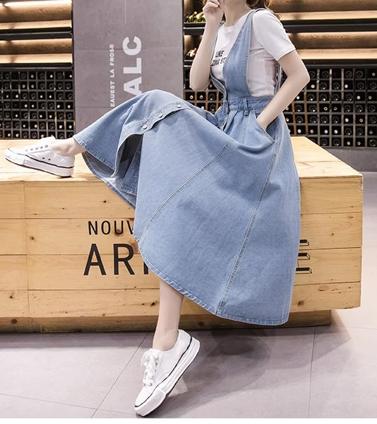เดรสยีนส์ เดรส กระโปรงยาว แบบชุดเอี้ยม ใส่เที่ยว แบบวัยรุ่น น่ารัก ๆ เดรสยีนส์ ใส่เที่ยว 495280