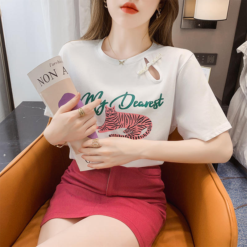 เสื้อยืดวัยรุ่นน่ารักๆ เสื้อวัยรุ่นแขนสั้น เสื้อผ้าวัยรุ่นเกาหลี แบรนด์ Wiyike