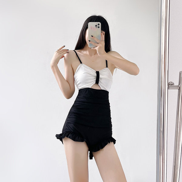 ชุดว่ายน้ำผู้หญิง ชุดว่ายน้ำน่ารัก Bikini ชุดไปทะเล