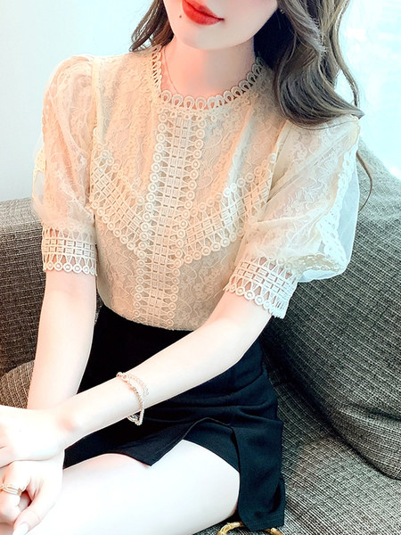 เสื้อลูกไม้ แขนสั้น