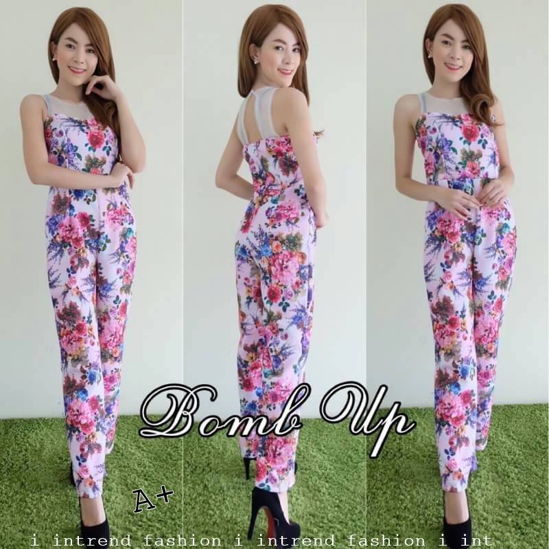 Jumpsuit644 จัมพ์สูทขายาวทรงสวย ตัดต่อช่วงอกผ้าแก้ว มีซิปหลังยาวถึงสะโพกใส่ง่าย ผ้ามิลินเกรดเอเนื้อหนาลายดอกไม้ งานดีผ้าสวย ใส่เก๋ๆ ได้บ่อยไม่มีเบื่อ มี 3 โทนสี ดำ ขาว ชมพู
