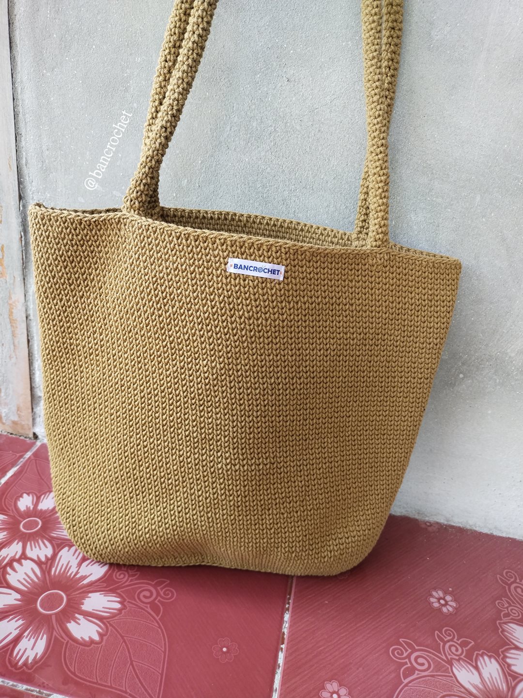 Bancrochet กระเป๋าถักโครเชต์ crochet bag น้ำตาล 29*32*9 สาย 24 cm