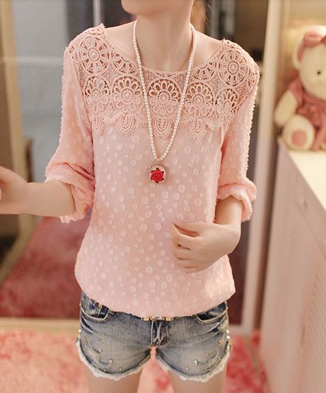 เสื้อแฟชั่น ใส่เที่ยว ผู้หญิง เสื้อ แขนยาว ผ้าชีฟอง ดีไซน์ หวาน ๆ สีชมพู เหมาะกับหน้าร้อน ด้านบนแต่งลาย ฉลุ เสื้อใส่เที่ยว แบบมีดีไซน์ 816696
