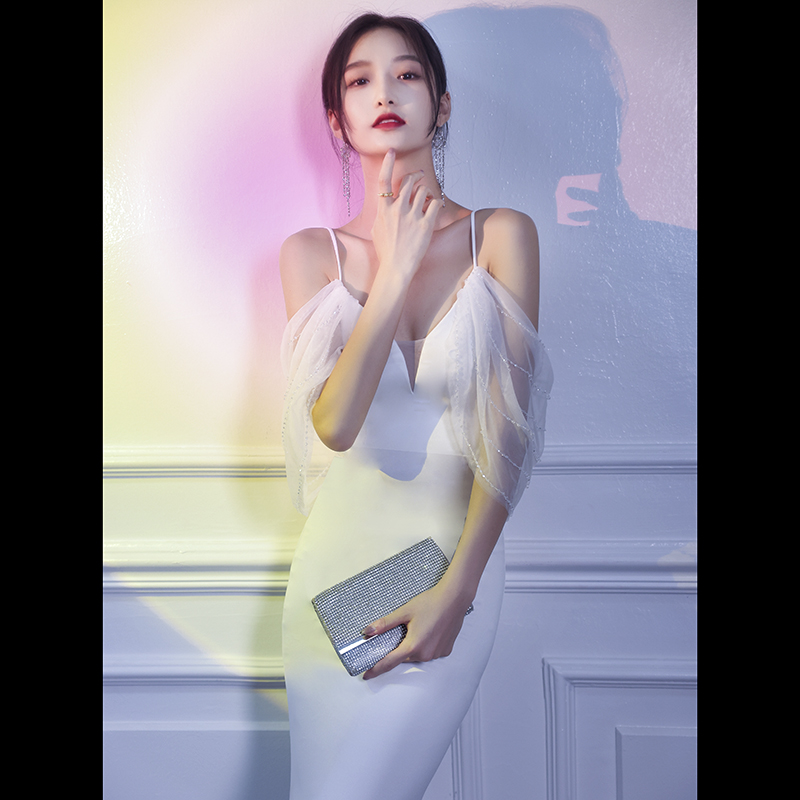 ชุดราตรี ชุดราตรีสวยหรู แบบ ทันสมัย Evening dress