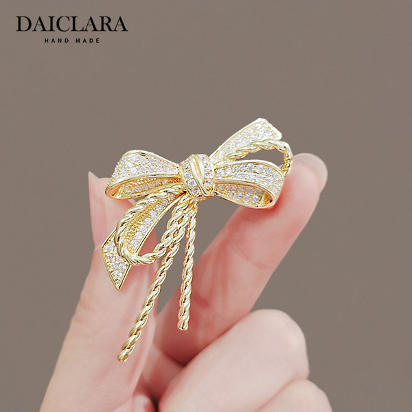 เข็มกลัด เข็มกลัดสวยๆ เข็มกลัดติดเสื้อ Brooch