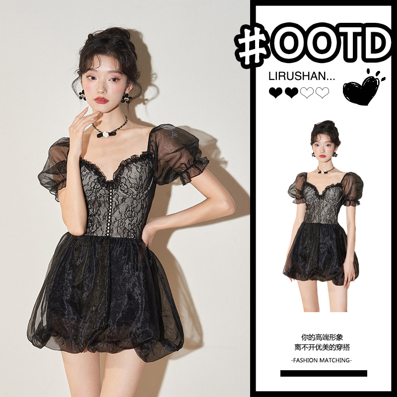 ชุดว่ายน้ำผู้หญิง ชุดว่ายน้ำน่ารัก Bikini ชุดไปทะเล