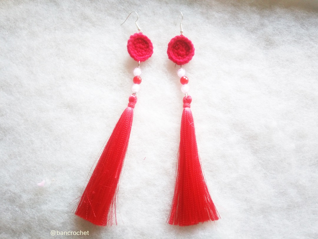 ต่างหูถักโครเชต์ crochet earrings สีแดง 7 นิ้ว