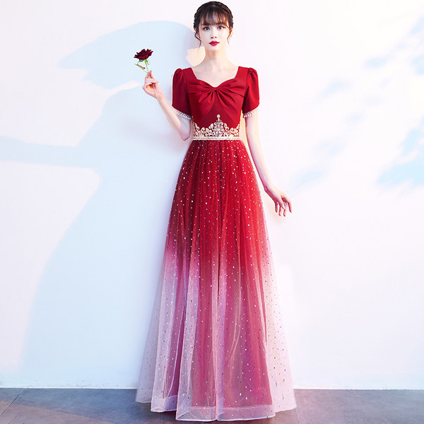 ชุดราตรี ชุดราตรีสวยหรู แบบ ทันสมัย Evening dress