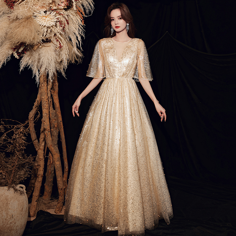 ชุดราตรี ชุดราตรีสวยหรู แบบ ทันสมัย Evening dress