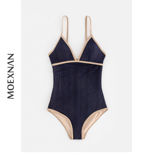 ชุดว่ายน้ำผู้หญิง ชุดว่ายน้ำน่ารัก Bikini ชุดไปทะเล