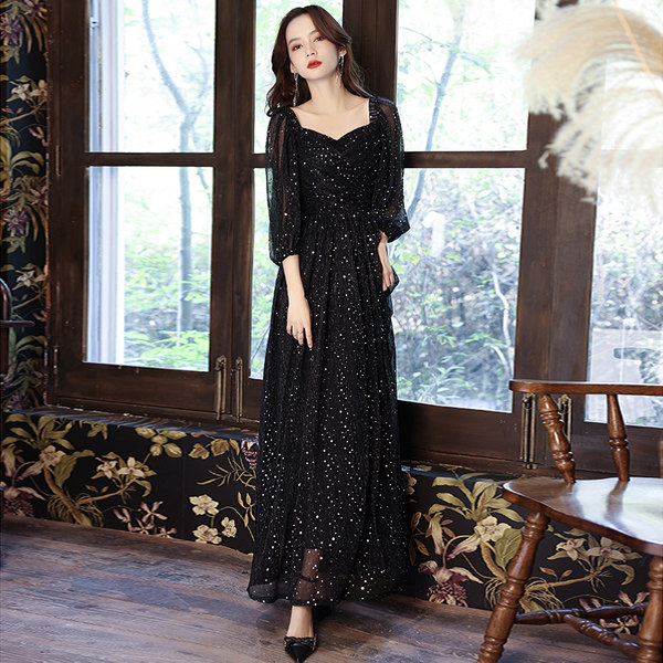 ชุดราตรี ชุดราตรีสวยหรู แบบ ทันสมัย Evening dress