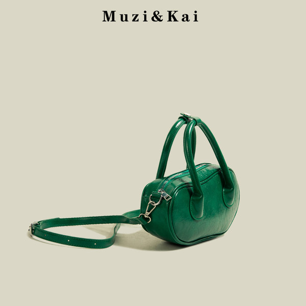 กระเป๋าสะพายข้างผู้หญิง กระเป๋าสะพายสไตล์เกาหลี By Muzi&Kai