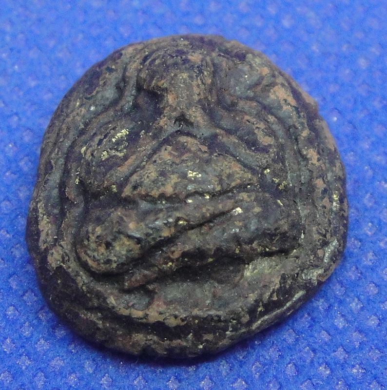 พระปิดตาผงคลุกรัก