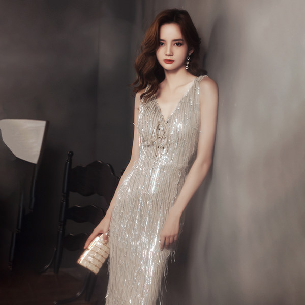 ชุดราตรี ชุดราตรีสวยหรู แบบ ทันสมัย Evening dress