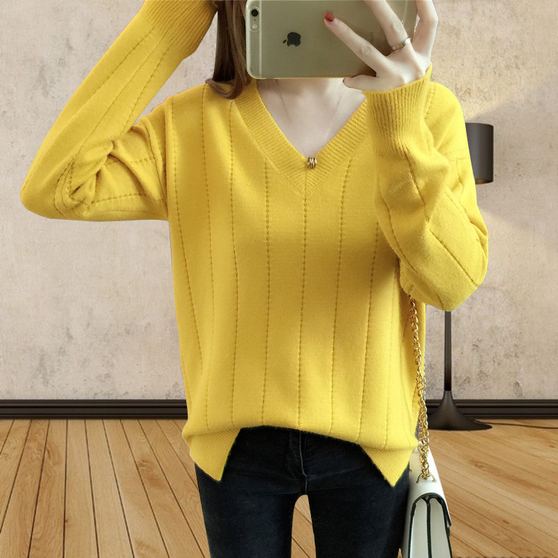 Sweater เสื้อสเวทเตอร์ไหมพรม แขนยาว เนื้อนุ่ม ใส่สบายยืดได้เยอะ พร้อมส่ง