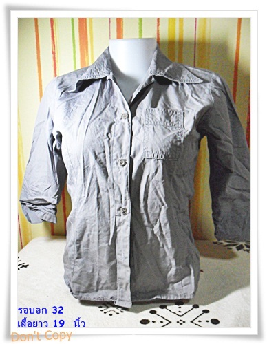 #155003 Used เสื้อเชิ้ตผู้หญิง ใส่ทำงาน สีเทา