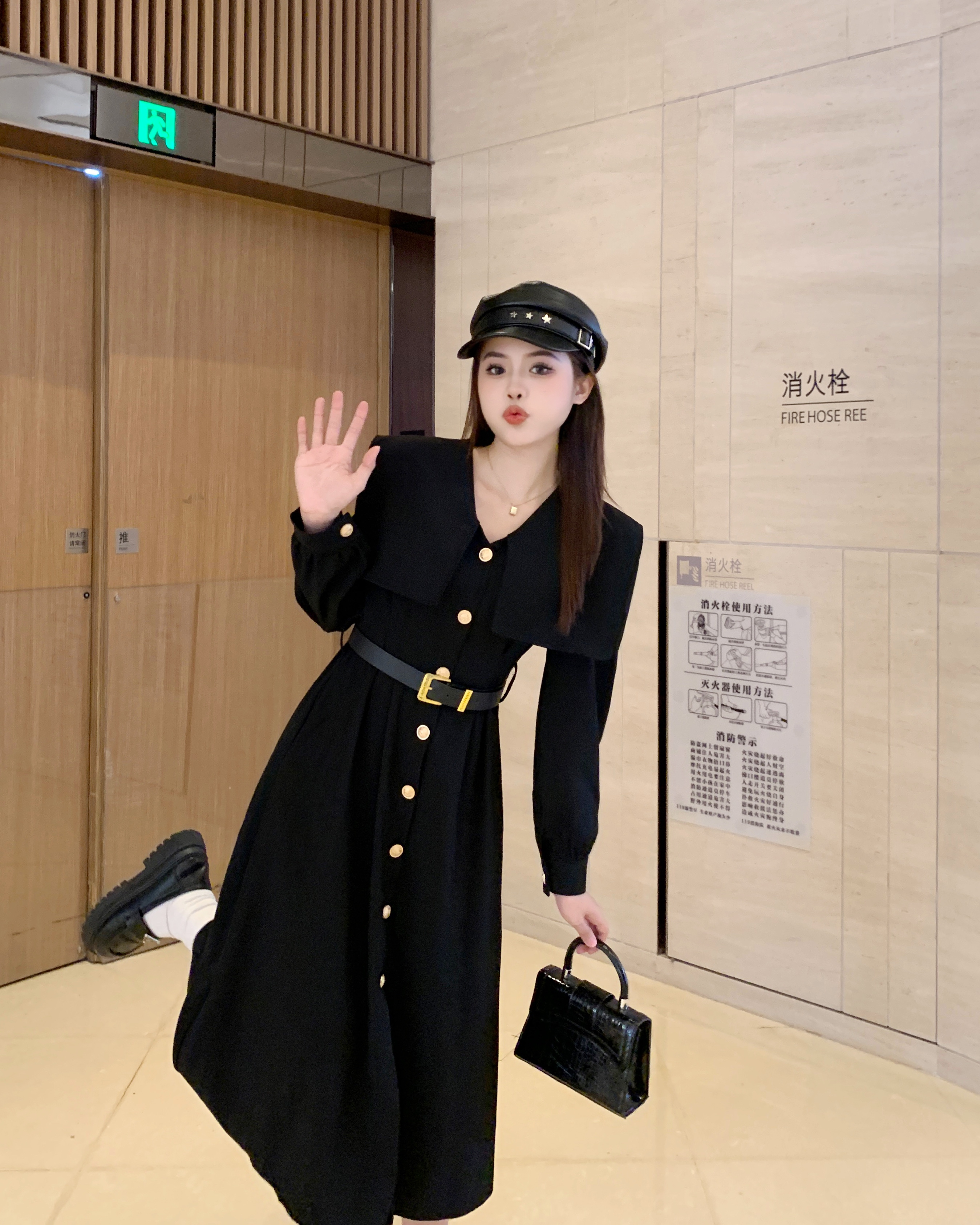 เดรสสาวอวบ มีไซส์ L-4XLอกเสื้อ 38-47 นิ้ว ใส่ได้ทั้งสาวหุ่นดีน่ารักจนถึงสาวอวบพลัสไซส์ จัดส่งฟรี! ทักแชทสั่งซื้อ