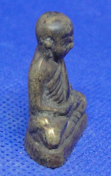 หลวงพ่อเงิน วัดท่ามะไฟ