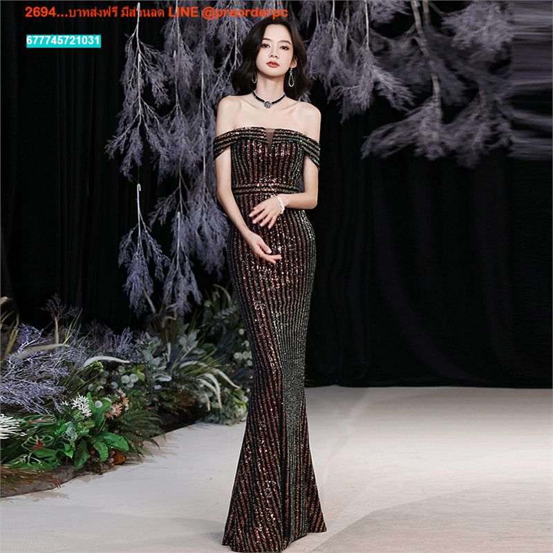 ชุดราตรีสโมสรสีดำ