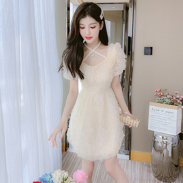 ชุดเดรสสวยๆ ชุดเดรสน่ารักๆ สไตล์เกาหลี By Meiyi women's clothing