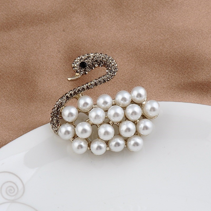 เข็มกลัด เข็มกลัดสวยๆ เข็มกลัดติดเสื้อ Brooch