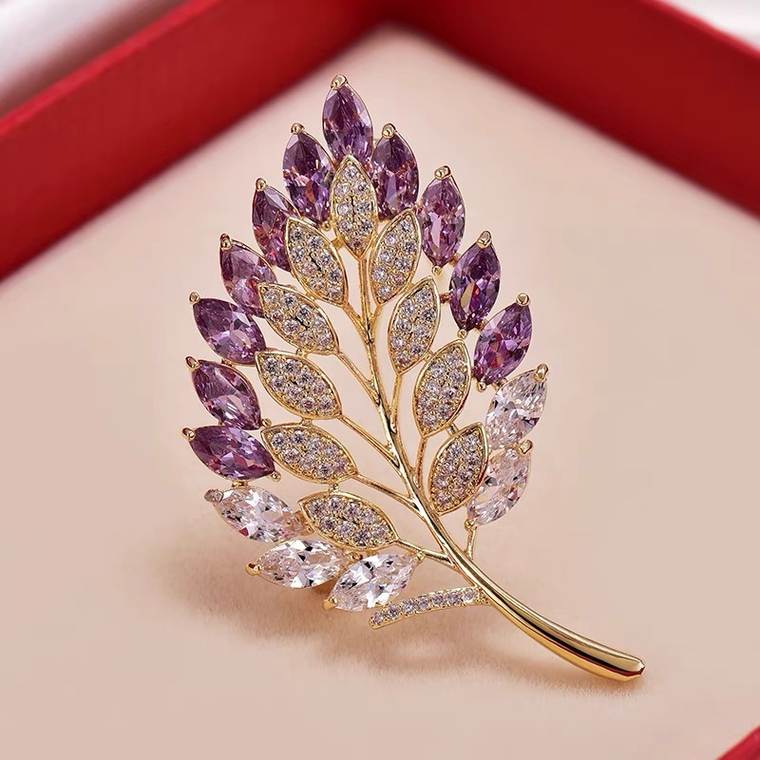 เข็มกลัด เข็มกลัดสวยๆ เข็มกลัดติดเสื้อ Brooch