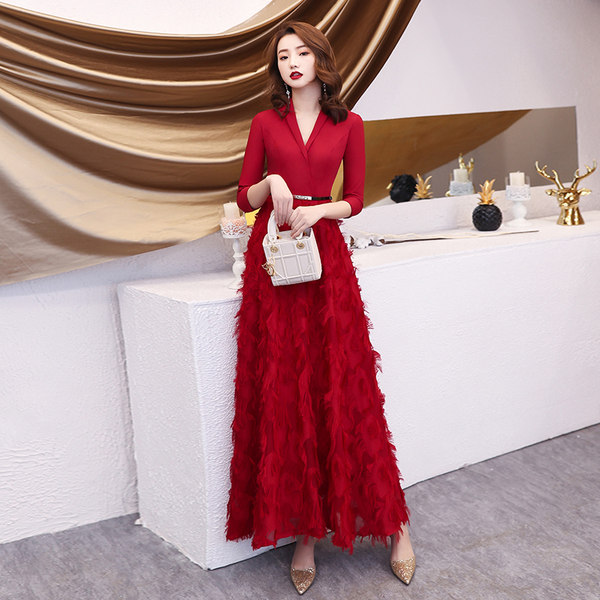 ชุดราตรี ชุดออกงาน ดีไซน์หรู แบรนด์ Angel