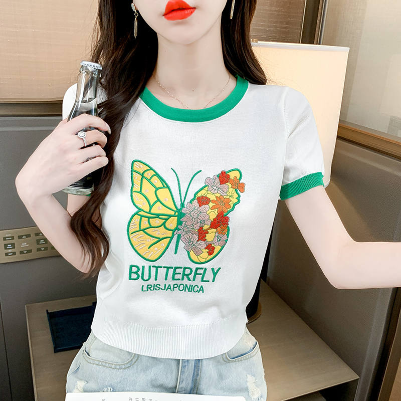 เสื้อยืดวัยรุ่นน่ารักๆ เสื้อวัยรุ่นแขนสั้น เสื้อผ้าวัยรุ่นเกาหลี แบรนด์ Wiyike