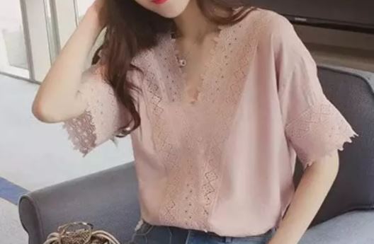 เสื้อแฟชั่นผู้หญิง เสื้อแขนสั้น ผสม ผ้าลูกไม้ แบบสวย ดีไซน์เก๋ เสื้อ ใส่เที่ยว ทะเล เดินชายหาด ฉลุลาย 904311