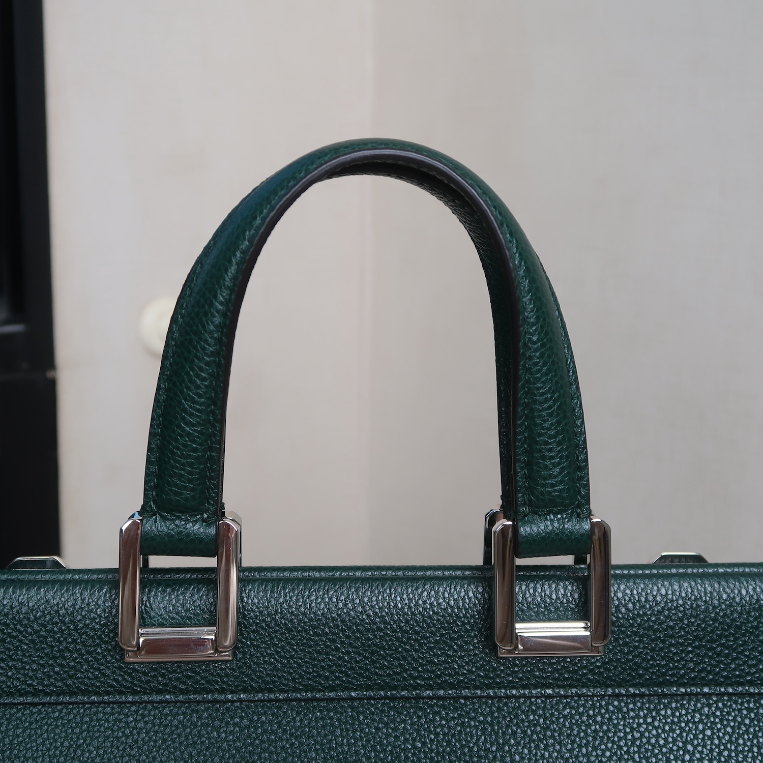 Gucci Green Grain Calfskin Zumi Top Handle Bag