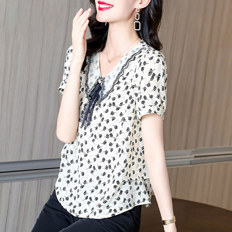 เสื้อชีฟอง เสื้อแฟชั่นสุภาพสตรีวัยผู้ใหญ่ มีไซต์ อก34นิ้ว-43นิ้ว