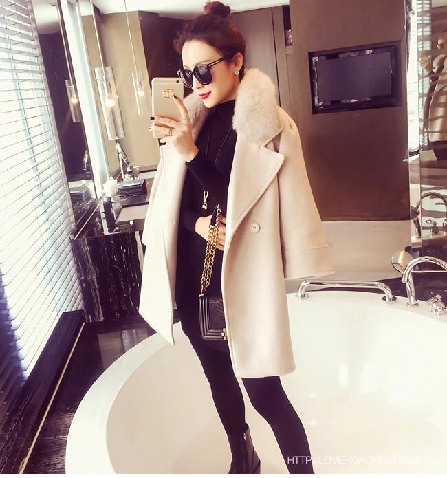 เสื้อโค้ทกันหนาว ทรงเก๋ๆ สีครีม แต่งขนเฟลอนุ่มๆ ผ้าวุผสมสำลีเนื้อนิ่ม บุซับในกันลม เฟลอถอดออกได้ค่ะ พร้อมส่งเลยน้าา CAMEL