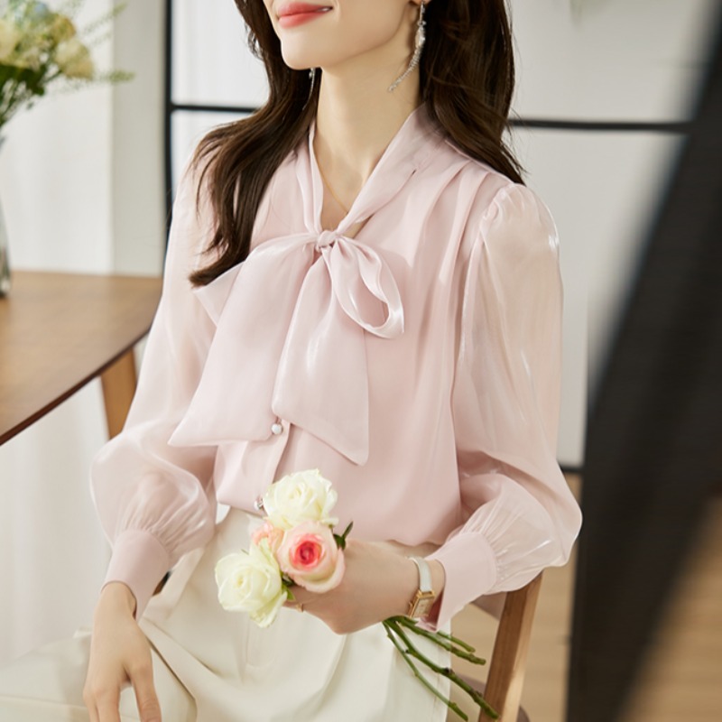 เสื้อเชิ้ตผู้หญิงแขนยาว เสื้อเชิ้ตผู้หญิงใส่ทํางาน 390 บาทต่อชิ้น ฟรีค่าจัดส่ง