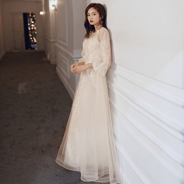 ชุดราตรี ชุดออกงาน ดีไซน์หรู แบรนด์ Angel