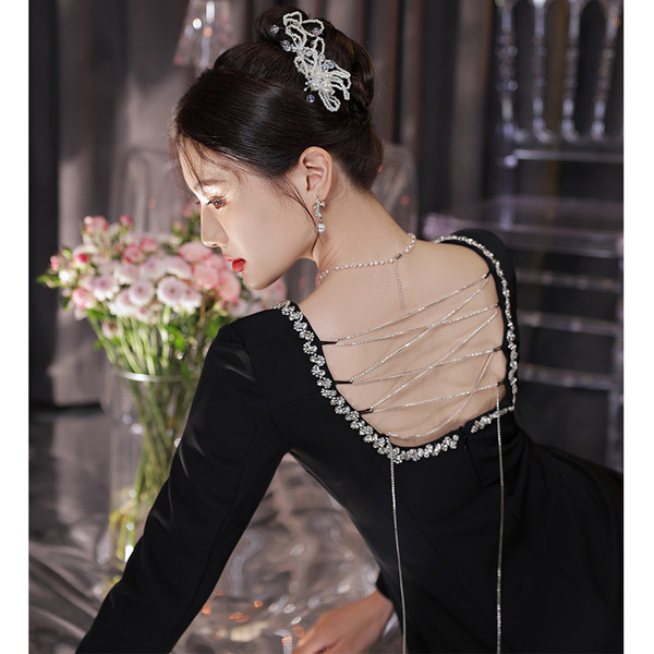 ชุดราตรี ชุดราตรีสวยหรู แบบ ทันสมัย Evening dress