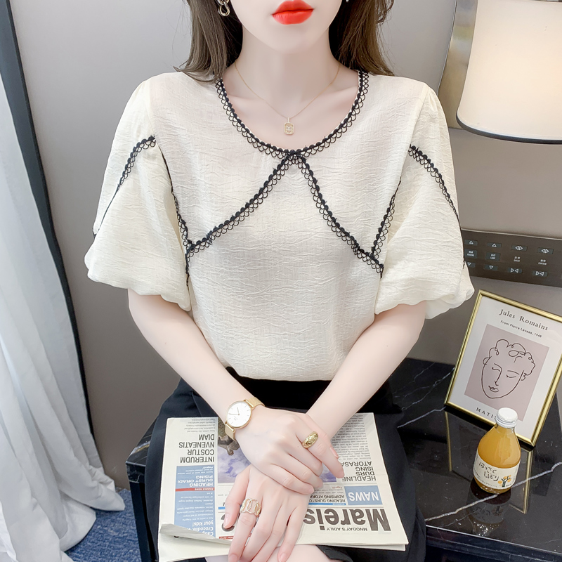 เสื้อลูกไม้ แขนสั้น