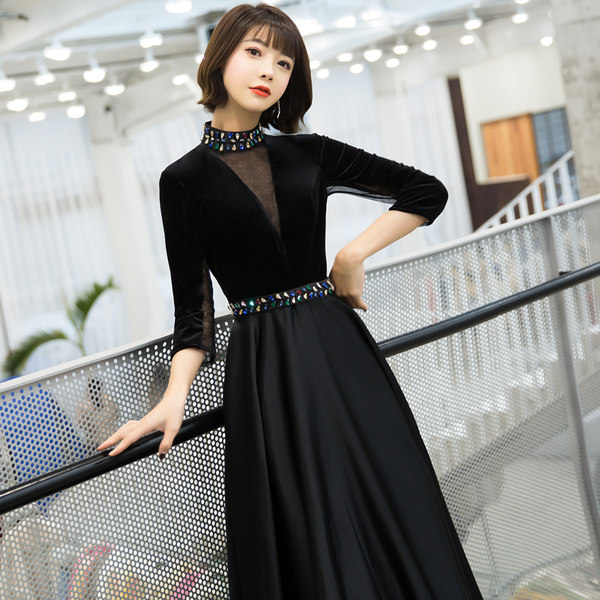 ชุดราตรี ชุดออกงาน ดีไซน์หรู แบรนด์ Angel