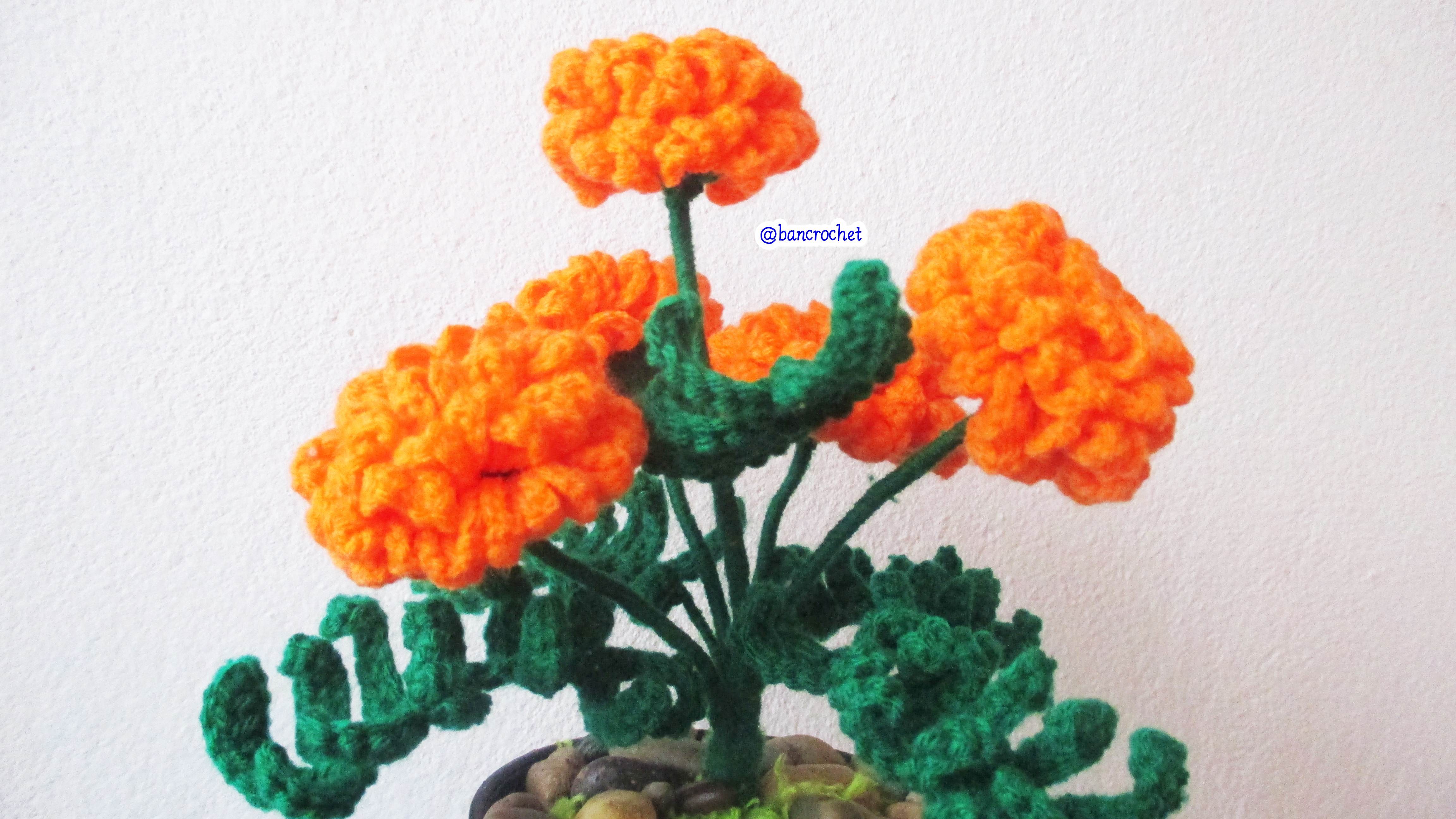 Bancrochet ดอกไม้ถักโครเชต์ ดอกดาวเรือง Marigold Crochet Flowers เหลือง 7 inch