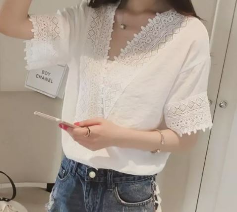 เสื้อแฟชั่นผู้หญิง เสื้อแขนสั้น ผสม ผ้าลูกไม้ แบบสวย ดีไซน์เก๋ เสื้อ ใส่เที่ยว ทะเล เดินชายหาด ฉลุลาย 904311