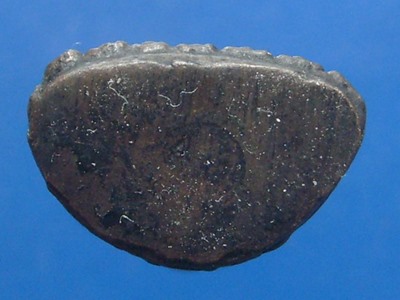 พระกริ่งหลังเจดีย์